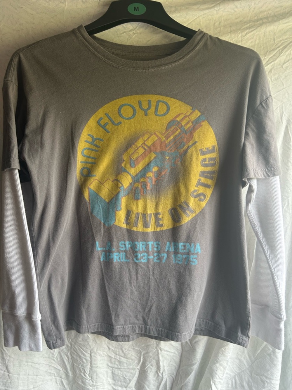 Pink Floyd Printed Graphic Tee in Faded Gray